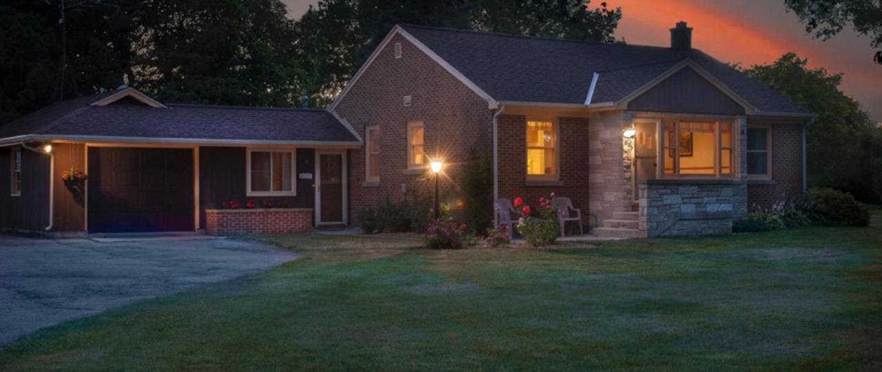 Lake Orchard Farm Retreat Sheboygan Exterior photo