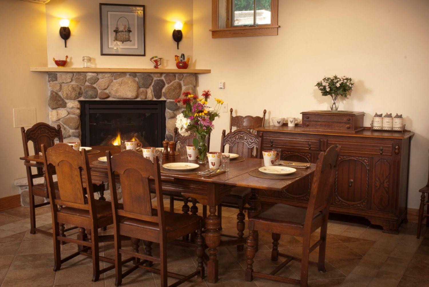 Lake Orchard Farm Retreat Sheboygan Room photo